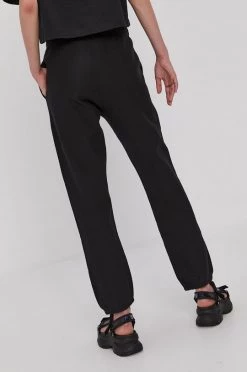 Γυναικεία Παντελόνια φόρμας Παντελόνι Champion χρώμα: μαύρο -Champion Εκπτώσεις unnamed file 1562