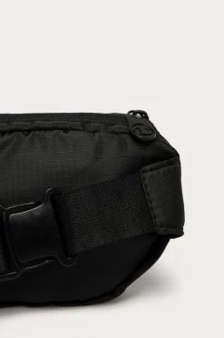 Γυναικεία Τσαντάκια μέσης Champion - Τσάντα φάκελος αιχμηρό πράσινο -Champion Εκπτώσεις unnamed file 1581