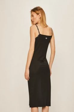 Γυναικεία Φορέματα Champion - Φόρεμα μαύρο -Champion Εκπτώσεις unnamed file 1646