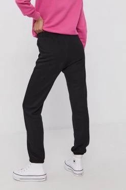 Γυναικεία Παντελόνια φόρμας Παντελόνι Champion χρώμα: μαύρο -Champion Εκπτώσεις unnamed file 1940