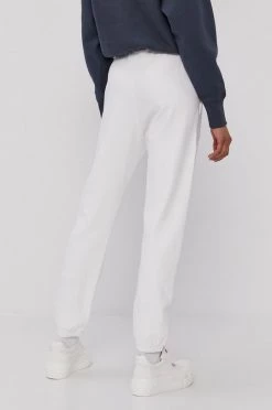 Γυναικεία Παντελόνια φόρμας Παντελόνι Champion χρώμα: άσπρο -Champion Εκπτώσεις unnamed file 1965