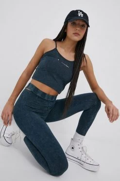 Γυναικεία Αμάνικος Top Champion χρώμα: ναυτικό μπλε