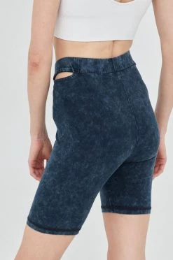 Γυναικεία Σορτς Champion χρώμα: ναυτικό μπλε, 6 Γυναικεία Σορτς Champion χρώμα: ναυτικό μπλε, -Champion Εκπτώσεις unnamed file 2374